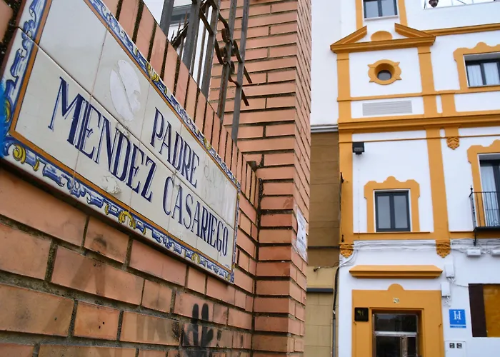 Hostal Sevilla Santa Justa - Adults OnlyHostal